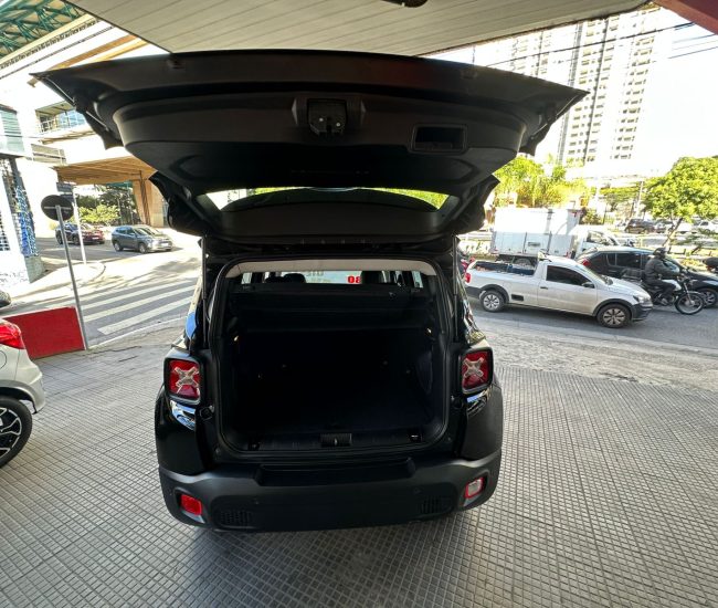 WhatsApp Image 2025-09-15 at 09.56.40