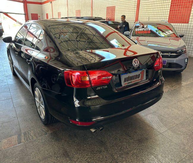 WhatsApp Image 2025-10-22 at 21.39.55 (1)